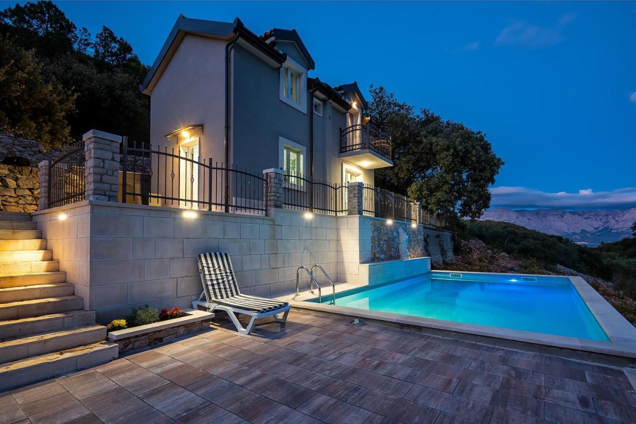 Holiday Home Beyla Pucisca Exterior foto