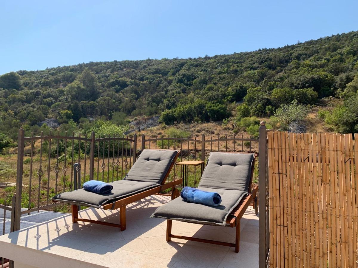Holiday Home Beyla Pucisca Exterior foto